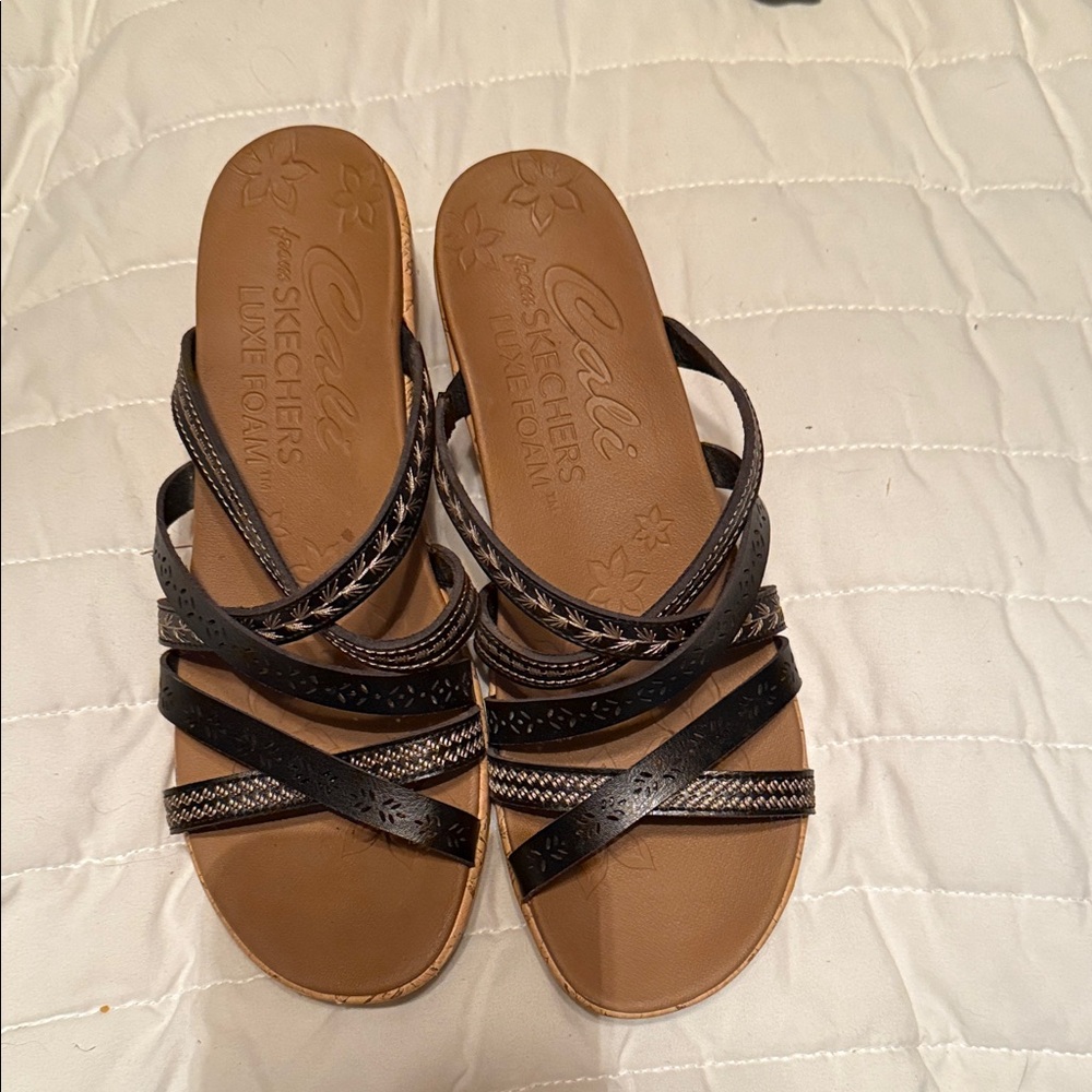 Skechers Women's Black and Tan Strappy Sandals